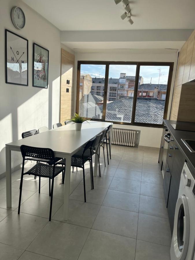 Bierzo Habita Apartments Понферада Екстериор снимка